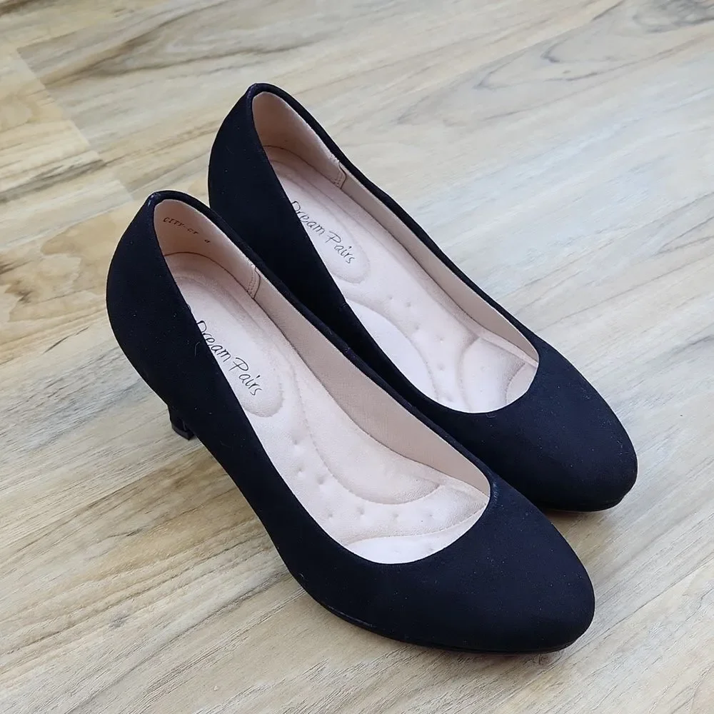 🩵NWOB Dream Pairs Black City Suede Heels Size 8